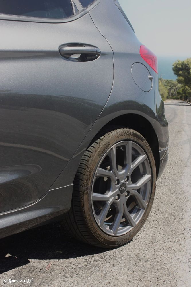 Ford Fiesta 1.0 EcoBoost ST-Line - 9