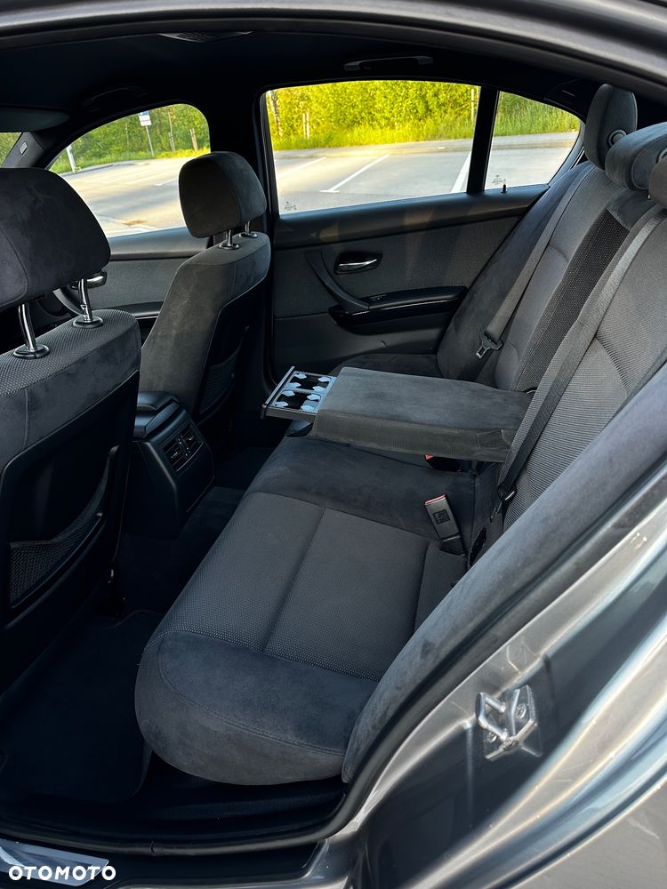 BMW Seria 3 320d DPF - 20