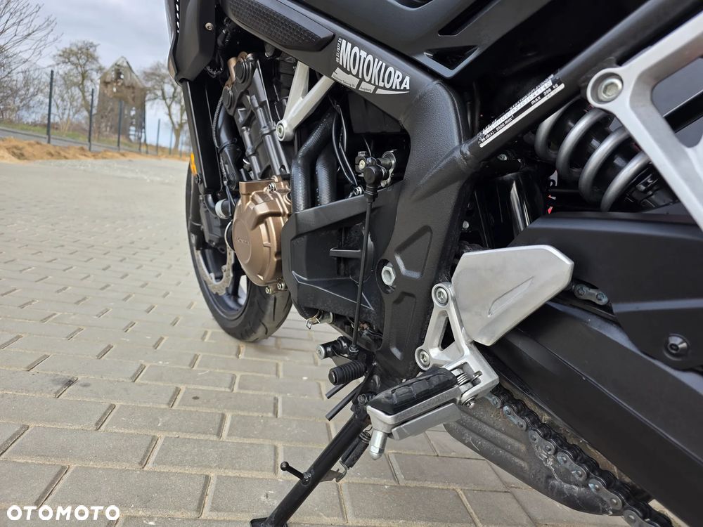 Honda CB - 19