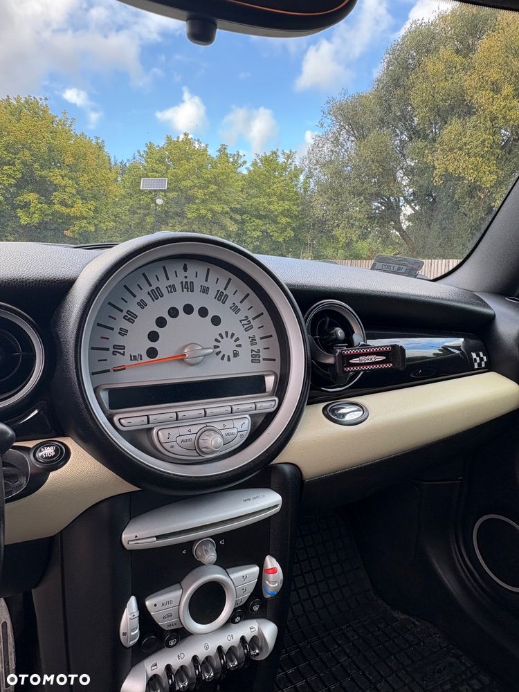 MINI John Cooper Works - 12