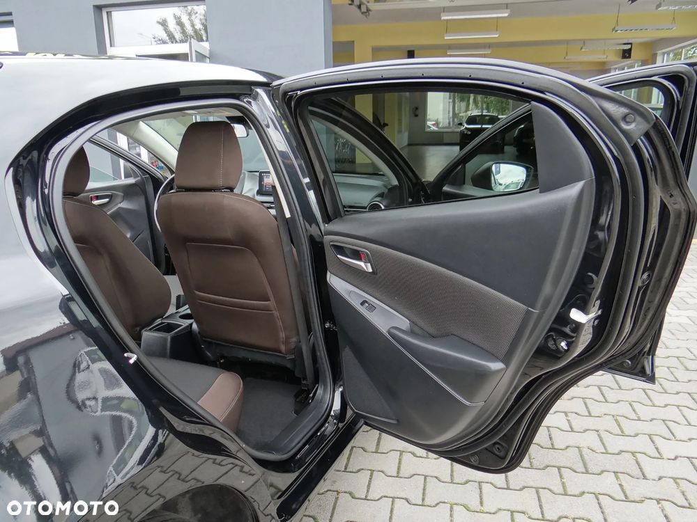Mazda 2 SKYACTIV-G 90 Exclusive-Line - 35