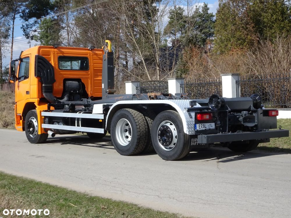 Volvo fm330 6x2 hakowiec VDL-S-21-6200 idealny oś skrętna sprowadzony z Niemiec meiller hiab - 4