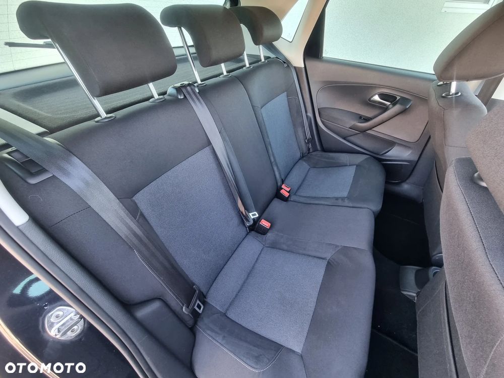 Volkswagen Polo - 10