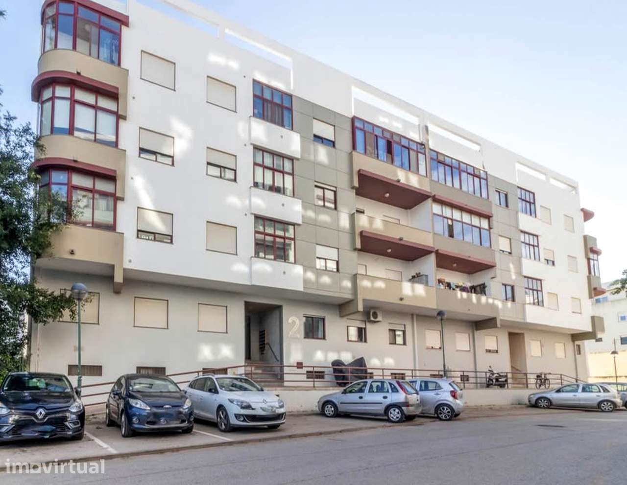 T1 com garagem e ar condicionado em Faro - Grande imagem: 2/27