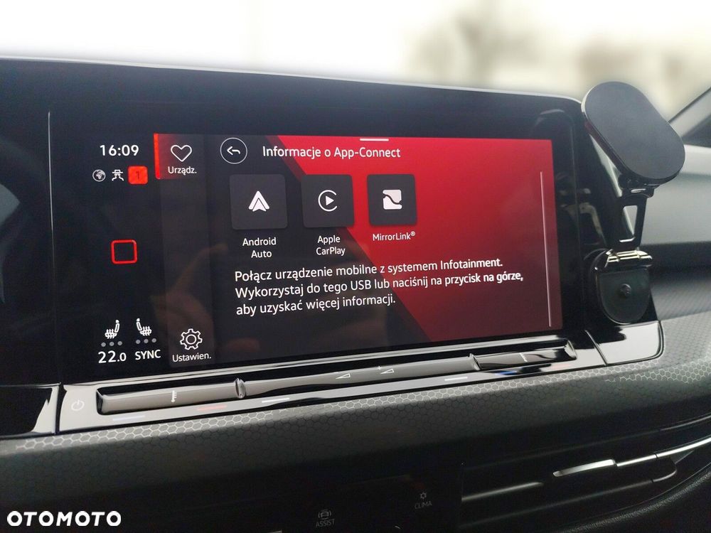 Volkswagen Golf - 23