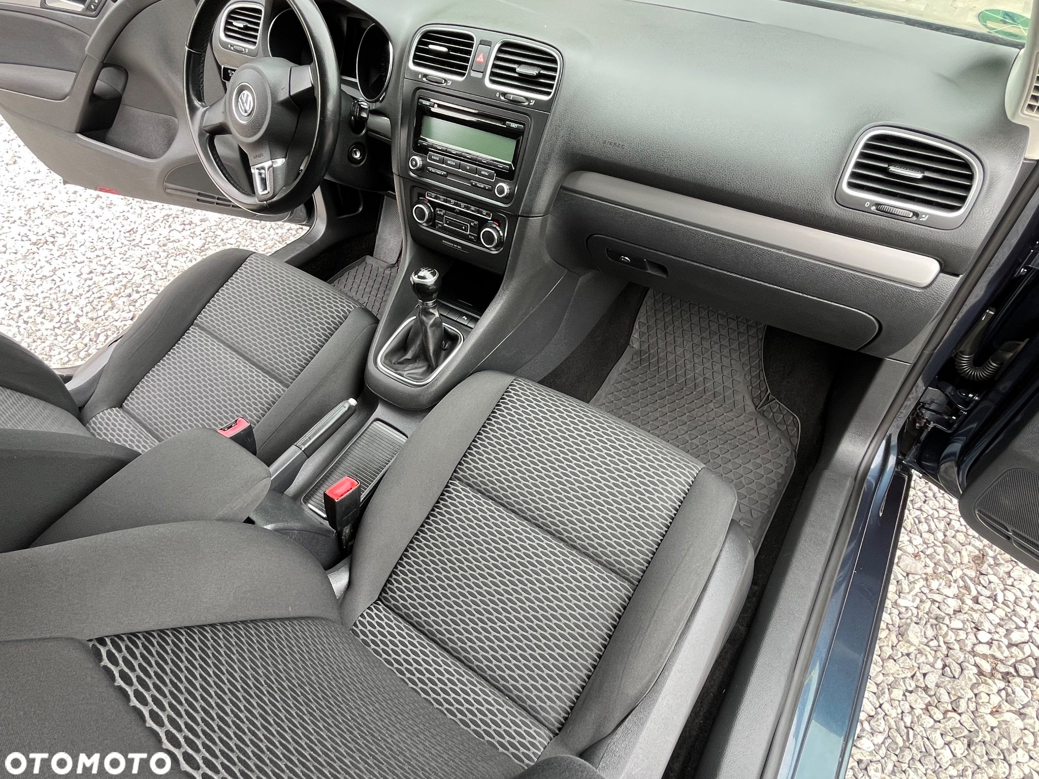Volkswagen Golf VI 1.6 Highline - 33