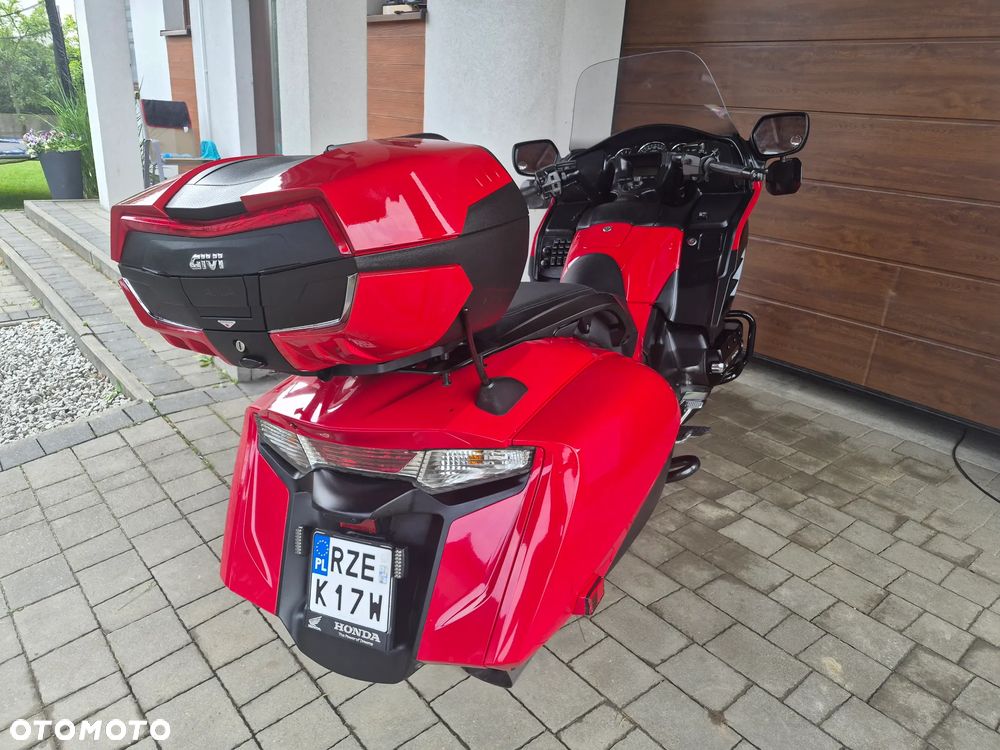 Honda GL - 6