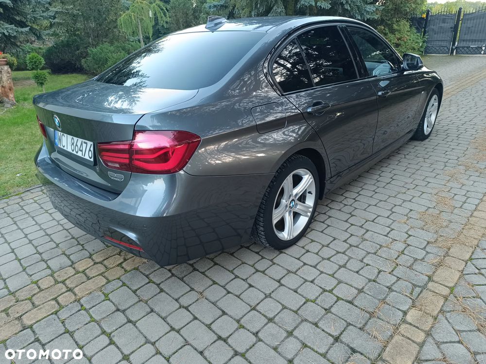 BMW Seria 3 318d xDrive M Sport - 5