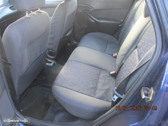 Ford Focus 1.4 Comfort - 8