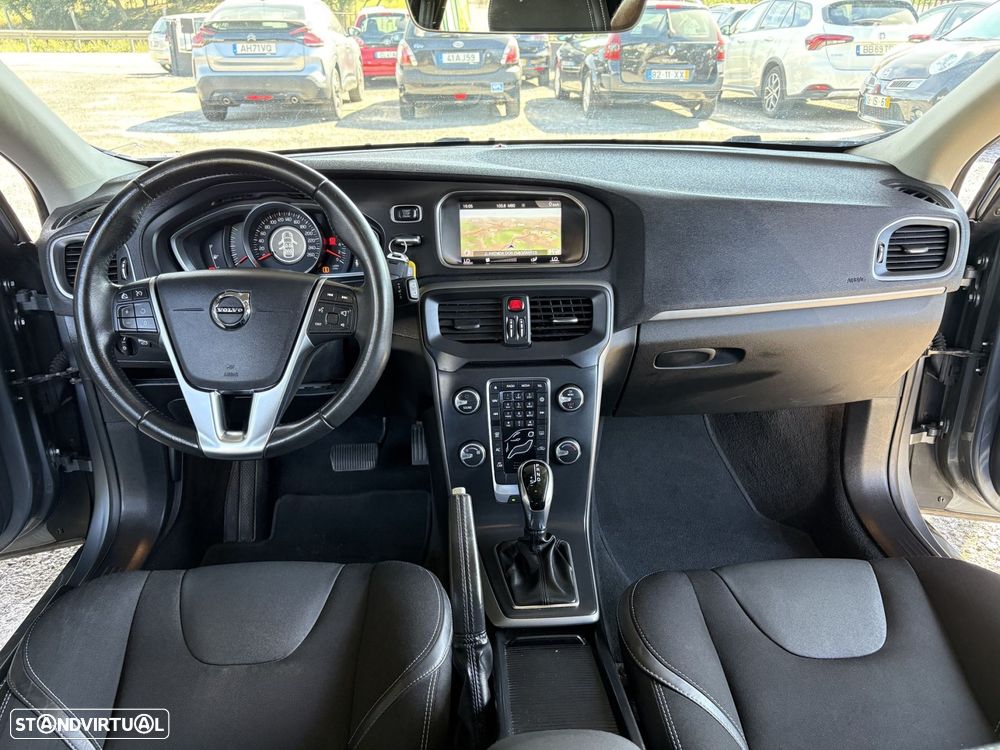 Volvo V40 1.5 T3 Sport Edition Plus Geartronic - 16