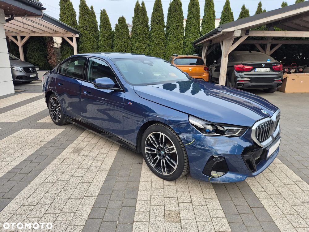 BMW Seria 5 520i mHEV M Sport sport - 11
