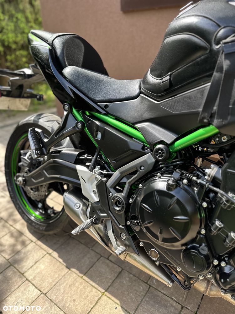 Kawasaki Z 650 - 25