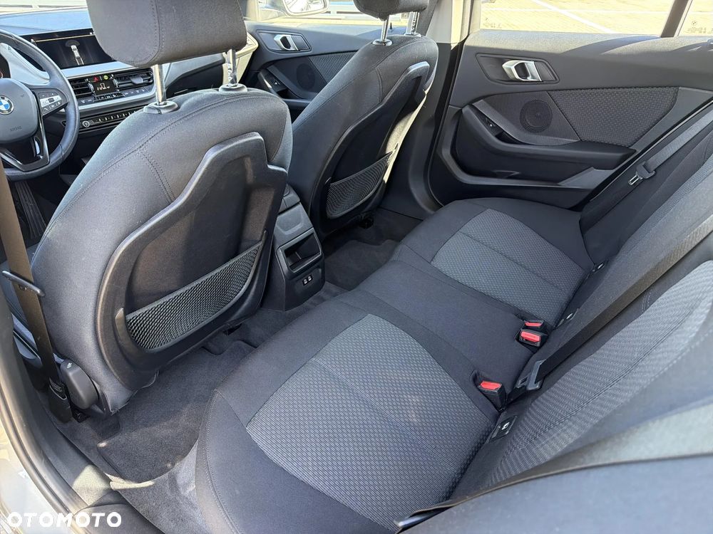 BMW Seria 1 118i Advantage - 14