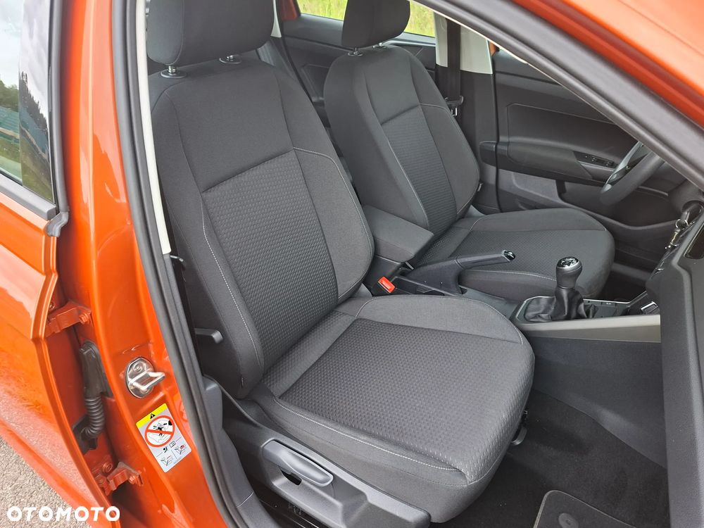 Volkswagen Polo - 36