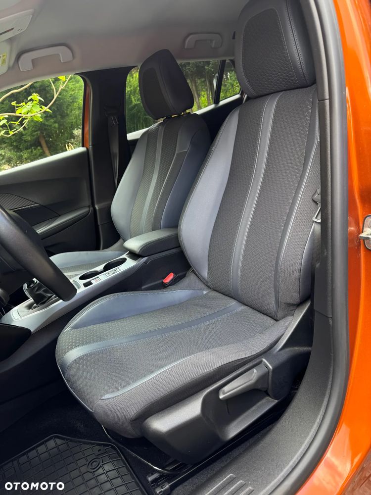 Peugeot 2008 1.2 PureTech Allure Pack S&S - 12