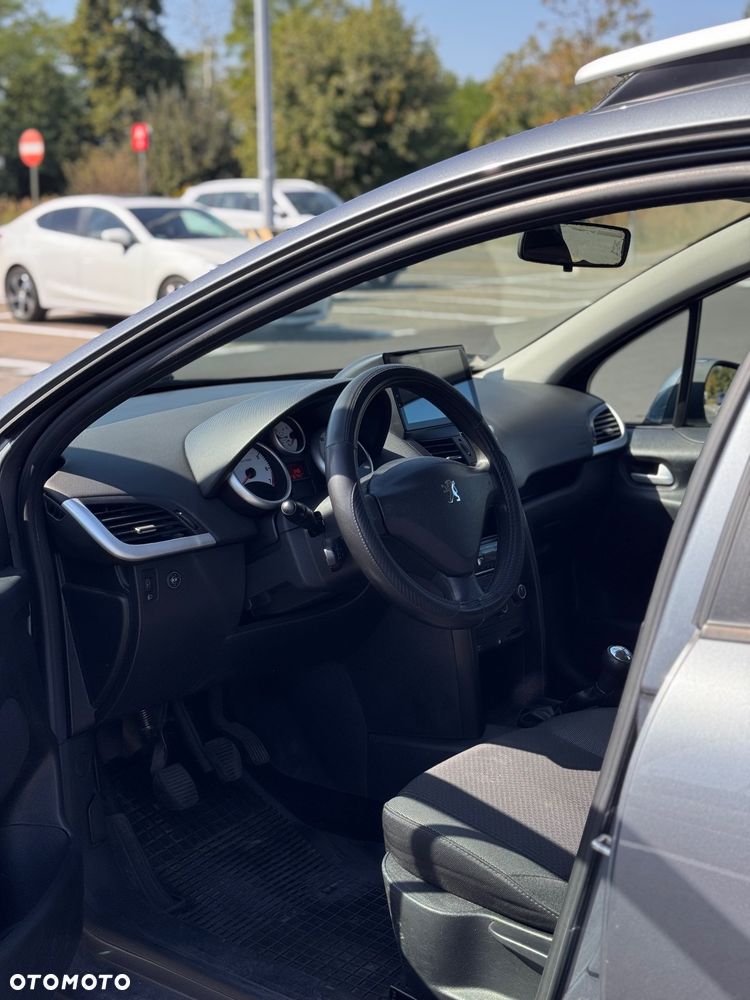 Peugeot 207 - 5