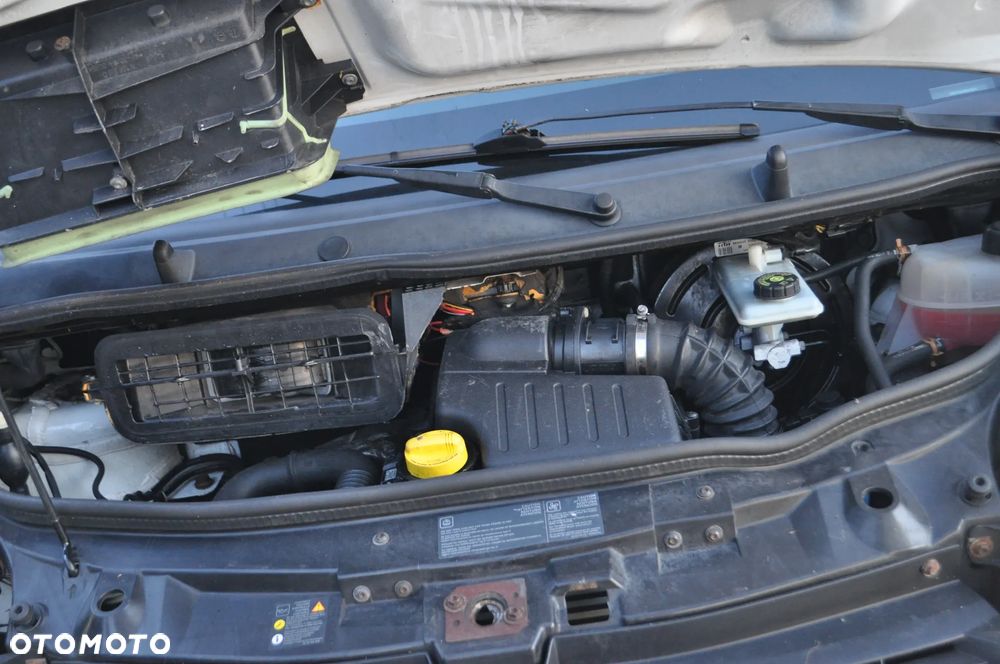Opel VIVARO - 25