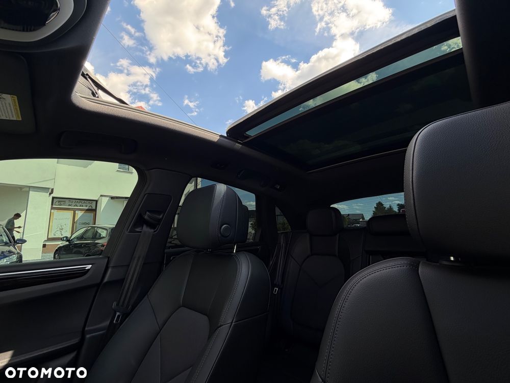 Porsche Macan Standard - 18