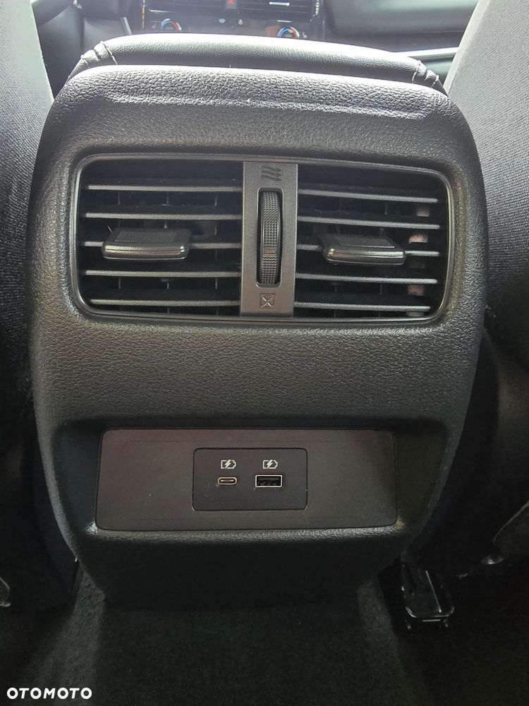 Nissan Qashqai 1.3 DIG-T MHEV Xtronic N-Connecta - 35