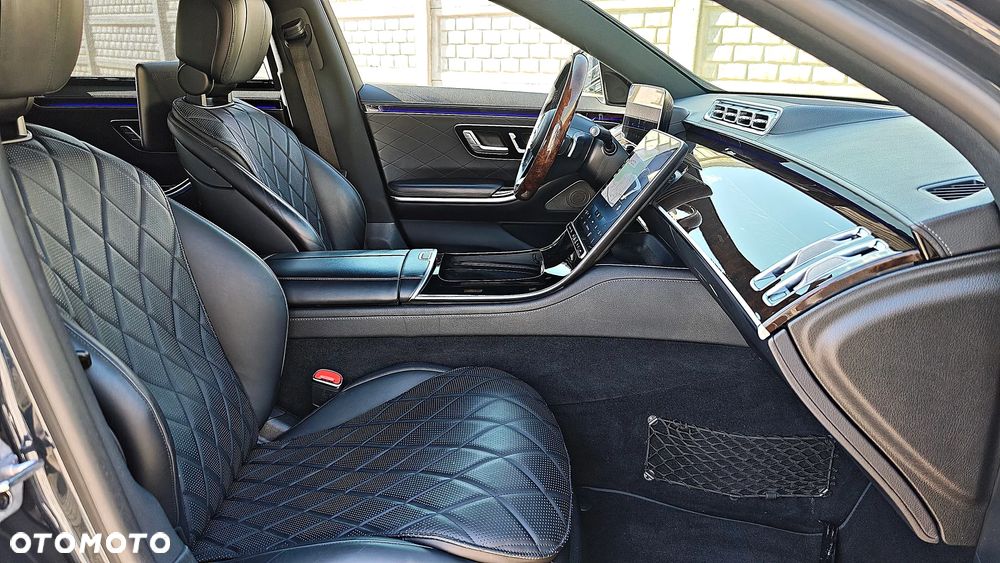 Mercedes-Benz Klasa S 580 4Matic L 9G-TRONIC - 30