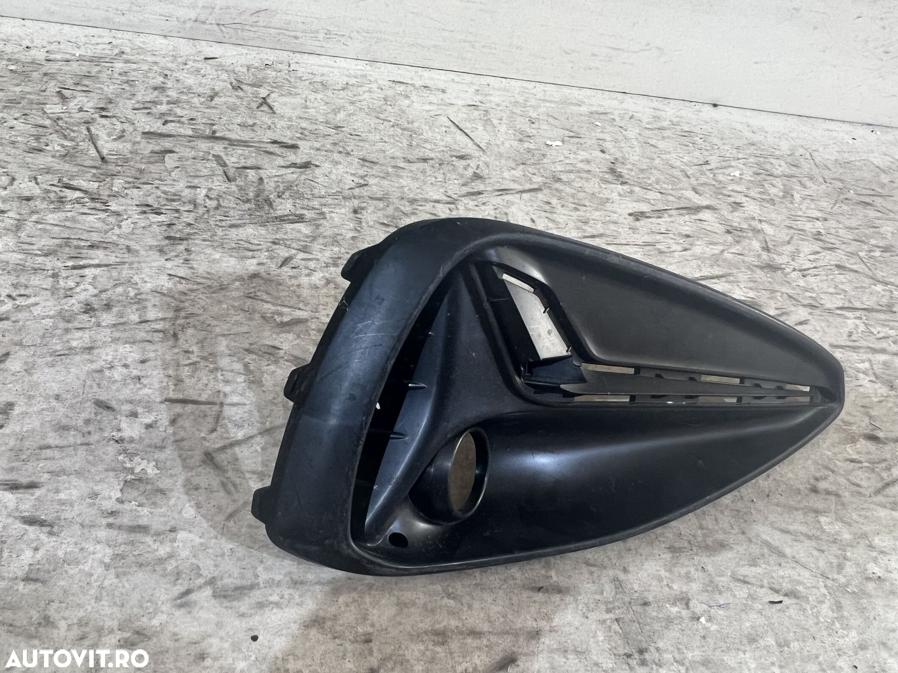 Grila proiector dreapta Hyundai I30, 2020, 2021, 2022, 2023, cod origine OE 86564-G4520. - 7