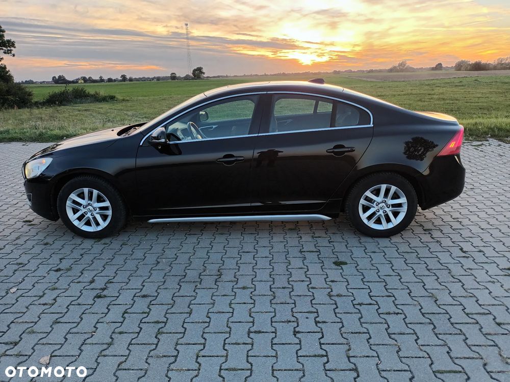 Volvo S60 2.0T R-Design - 7