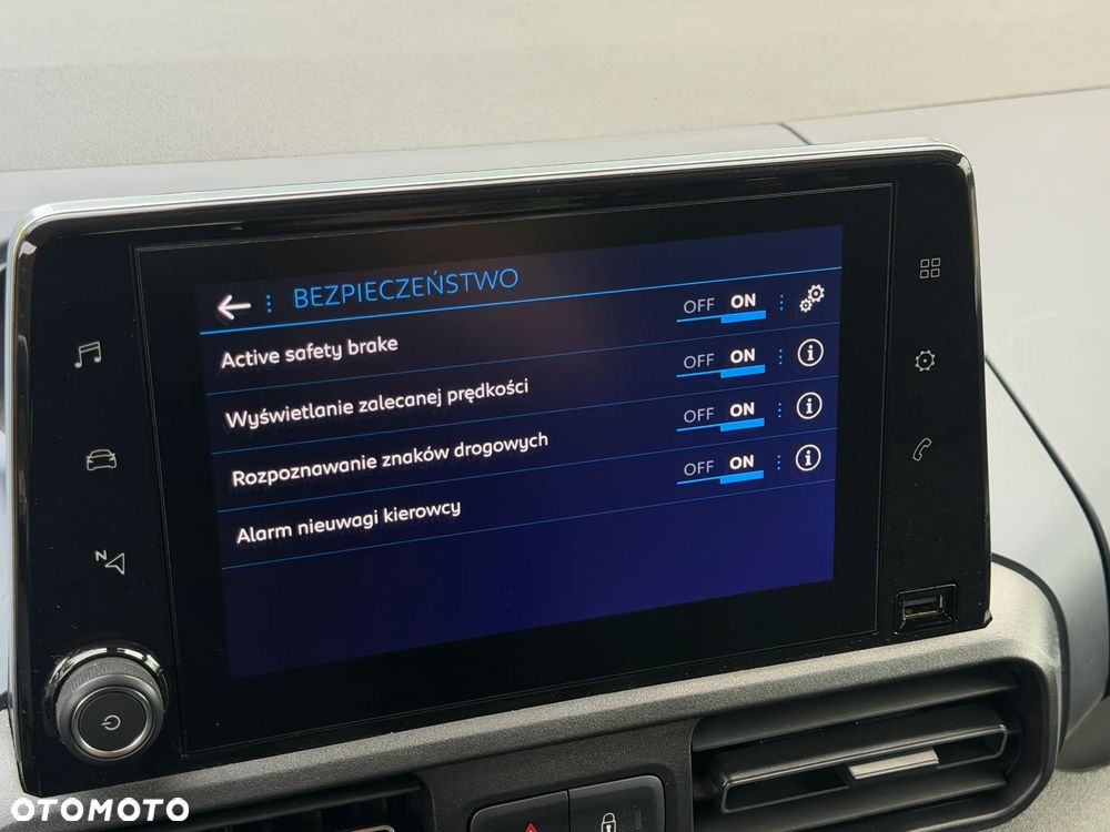 Peugeot Rifter 1.5 BlueHDI Allure S&S - 18
