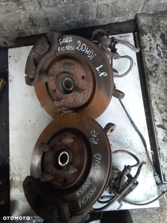 Citroen xsara picasso 2,0HDI zacisk 1,6hdi  jarzmo przód prawe lewe - 1