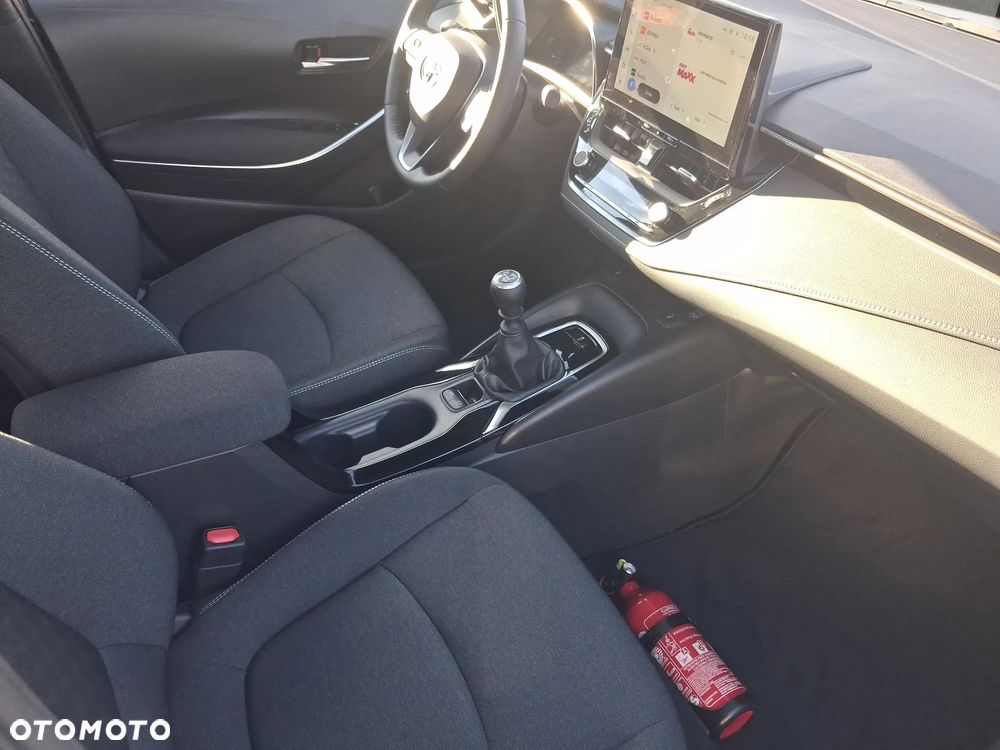 Toyota Corolla 1.5 Comfort - 11