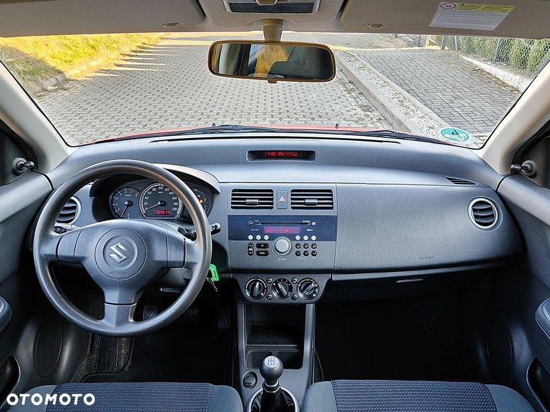 Suzuki Swift 1.3 Comfort - 10