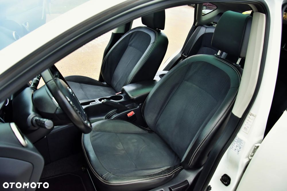 Nissan Qashqai 1.6 dCi DPF tekna - 26