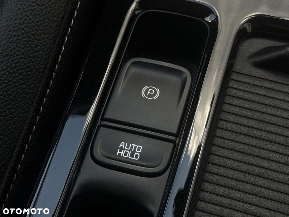 Kia Ceed 1.5 T-GDI Business Line Plus DCT - 19