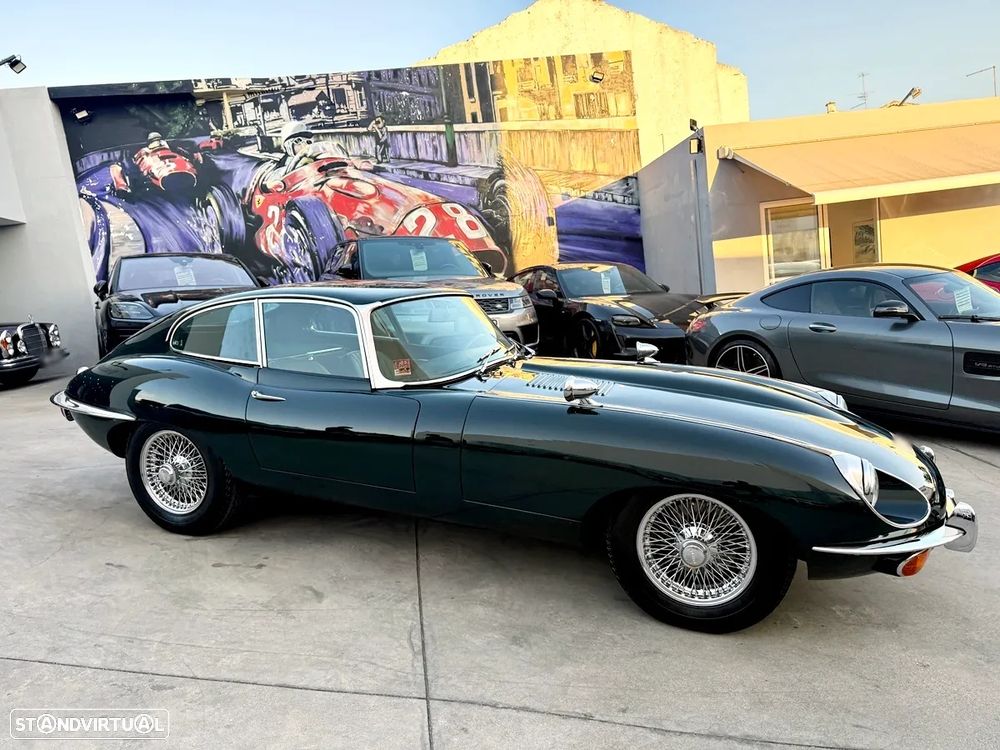 Jaguar E-Type - 2