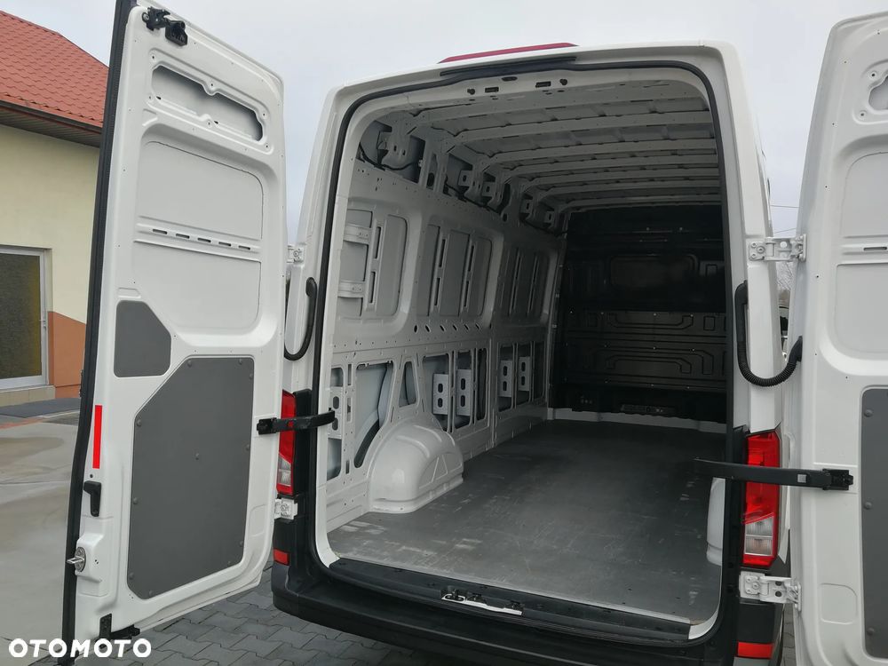 Volkswagen Crafter - 7