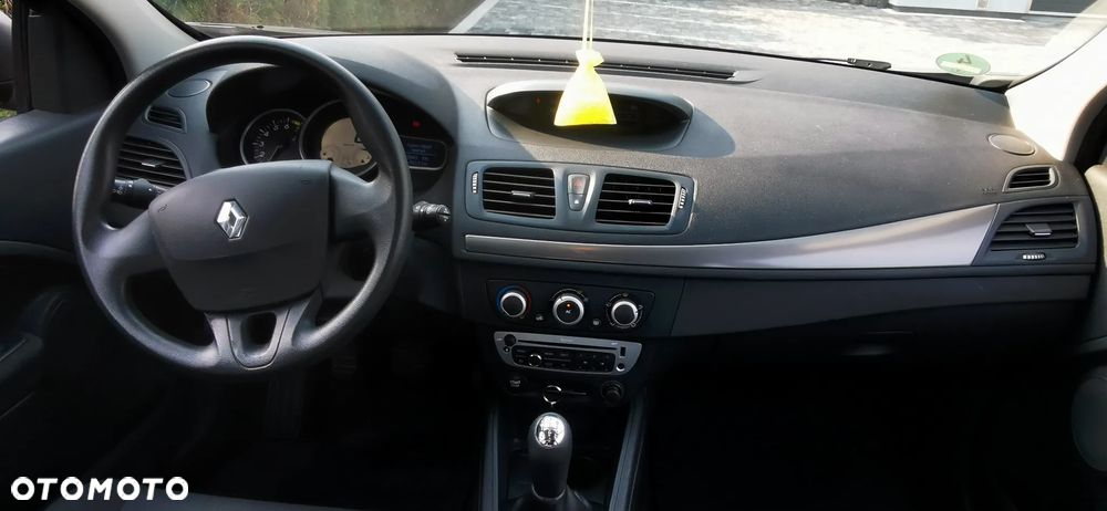 Renault Megane - 25