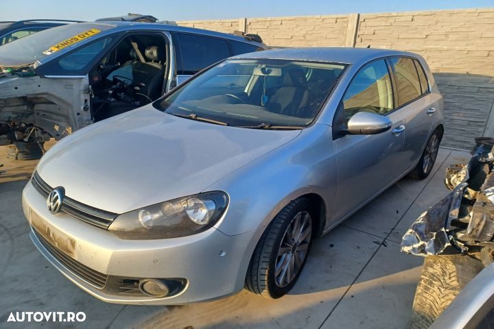 Dezmembrez Volkswagen VW Golf 6 [2008 - 2015] Hatchback 5-usi 2.0 TDI MT (140 hp) - 3