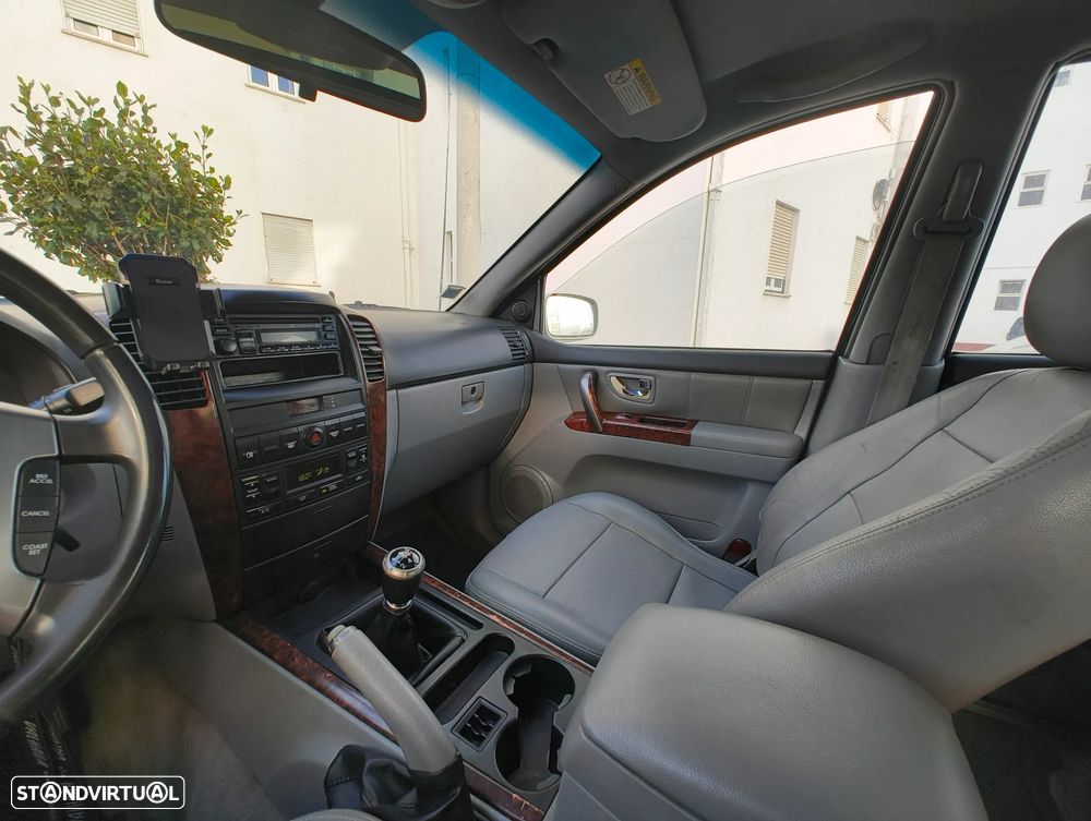 Kia Sorento 2.5 CRDi EX Confort - 2