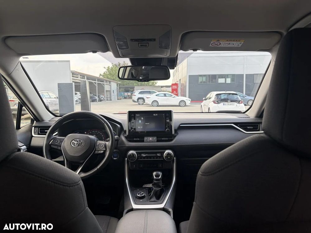 Toyota RAV4 - 14