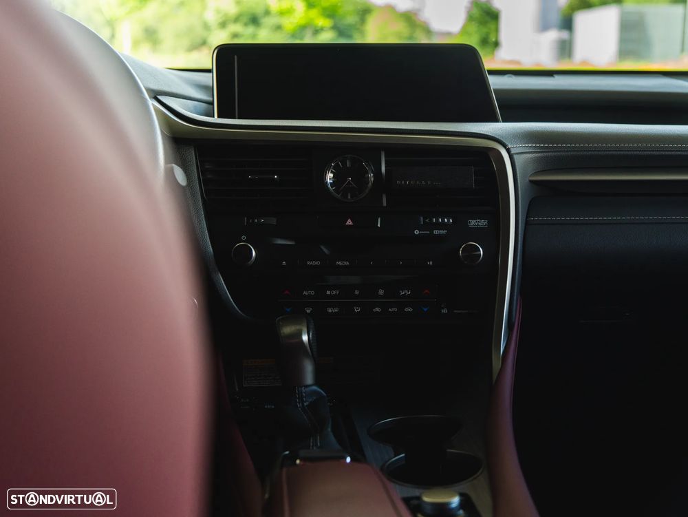 Lexus RX 450h F Sport - 40