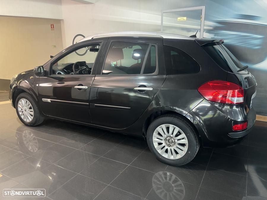 Renault Clio - 5