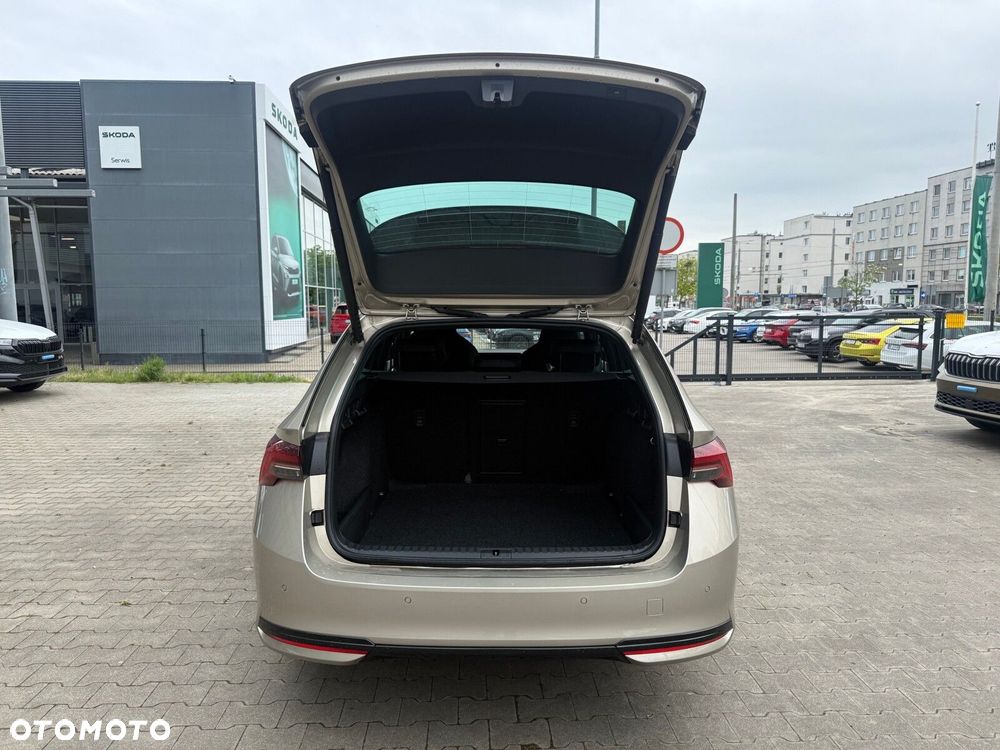Skoda Octavia 1.5 TSI mHEV Sportline DSG - 9