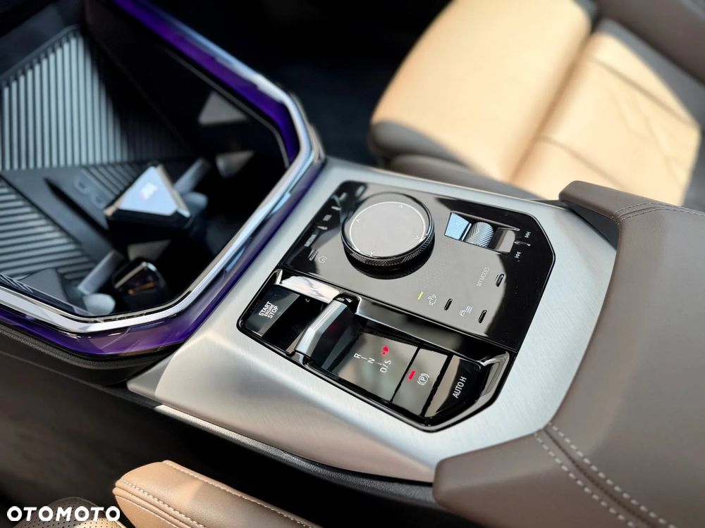 BMW X3 xM50 mHEV - 14