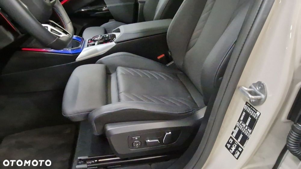 BMW X3 xM50 mHEV - 15