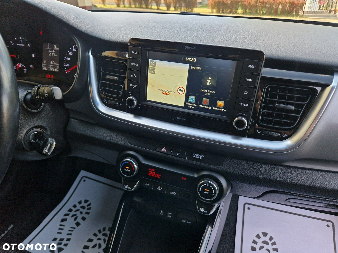 Kia Stonic - 11