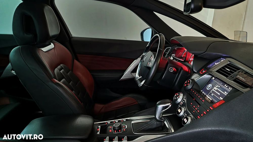 Citroën DS5 THP 155 SoChic - 27