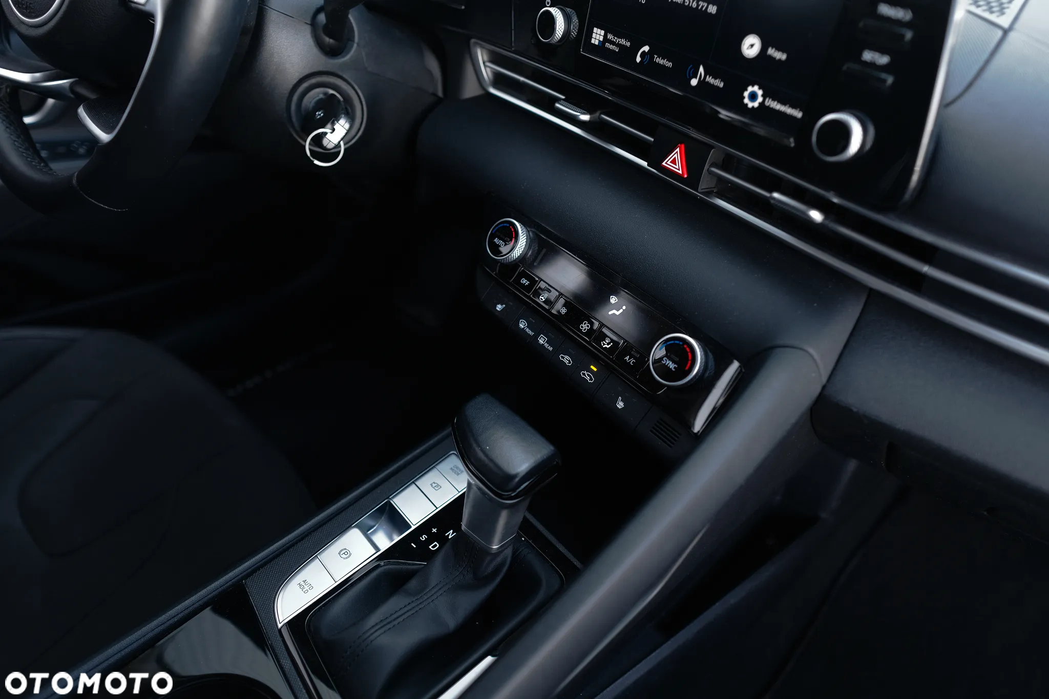 Hyundai Elantra 1.6 Smart CVT - 34