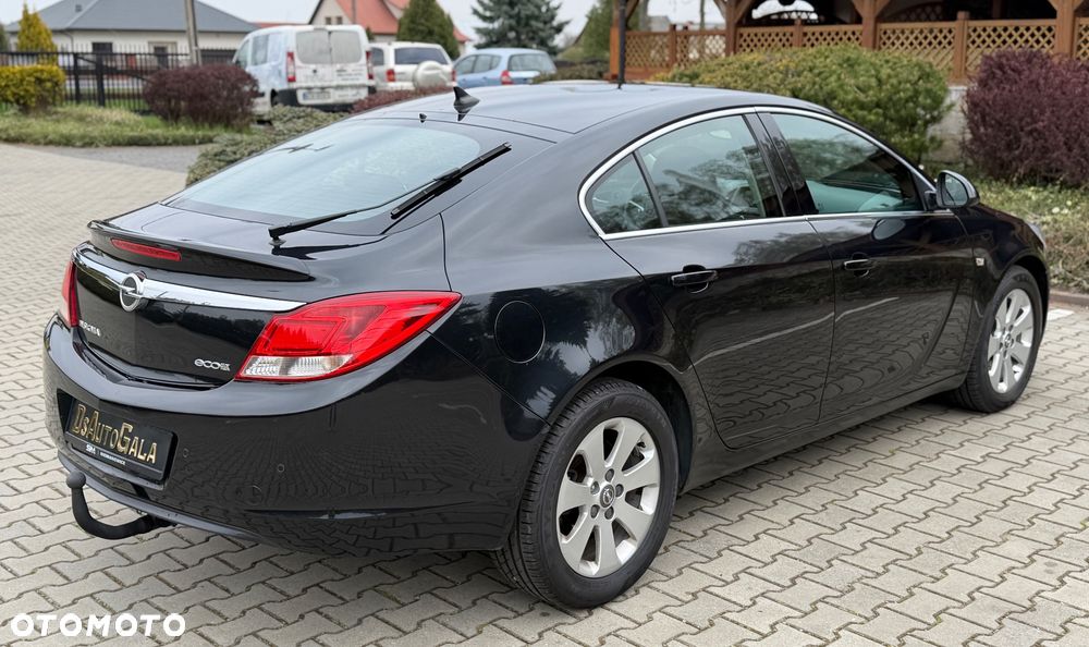 Opel Insignia - 8