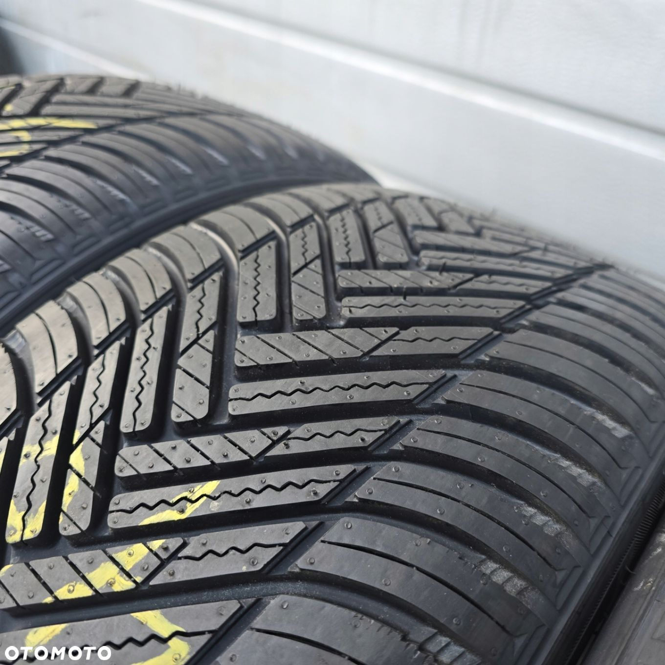 HANKOOK KINERGY 4S 2 225/40R18 92Y NOWE 4X - 3