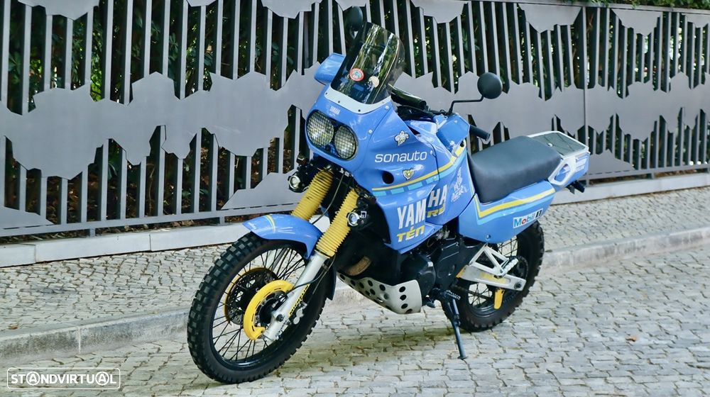 Yamaha XT750Z Super Tenere - 1