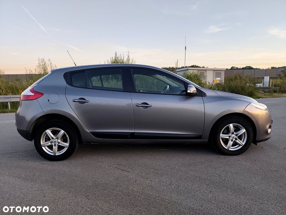 Renault Megane 1.6 16V Generation - 6